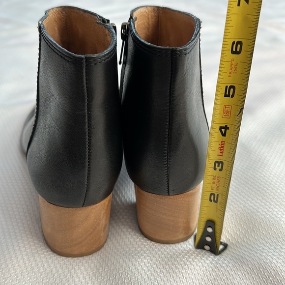 Madewell black leather booties boots - Picture 5 of 10